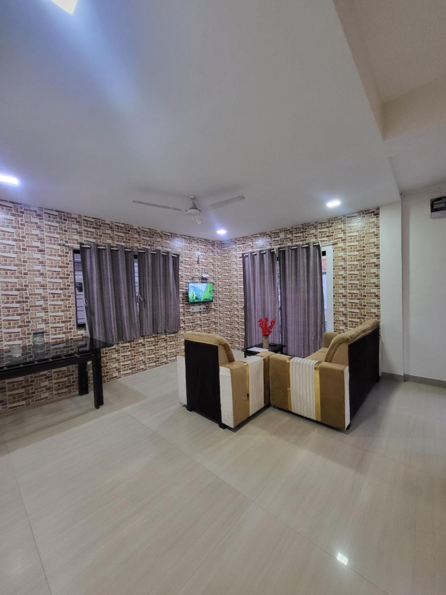 The Perfect Stays Para Disco Big Pool Cricket Turf Villa โลนาวาลา ภายนอก รูปภาพ