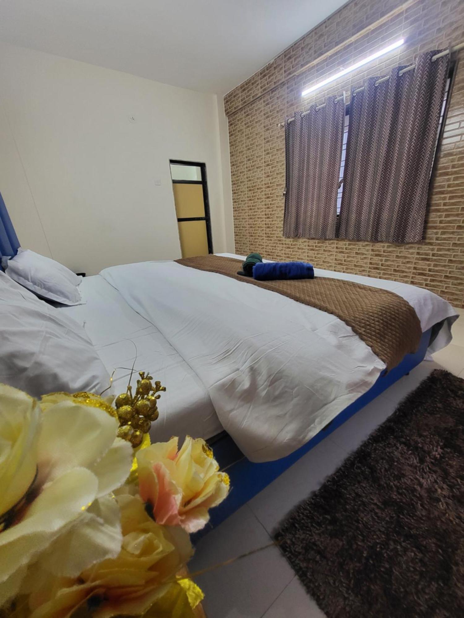 The Perfect Stays Para Disco Big Pool Cricket Turf Villa โลนาวาลา ภายนอก รูปภาพ