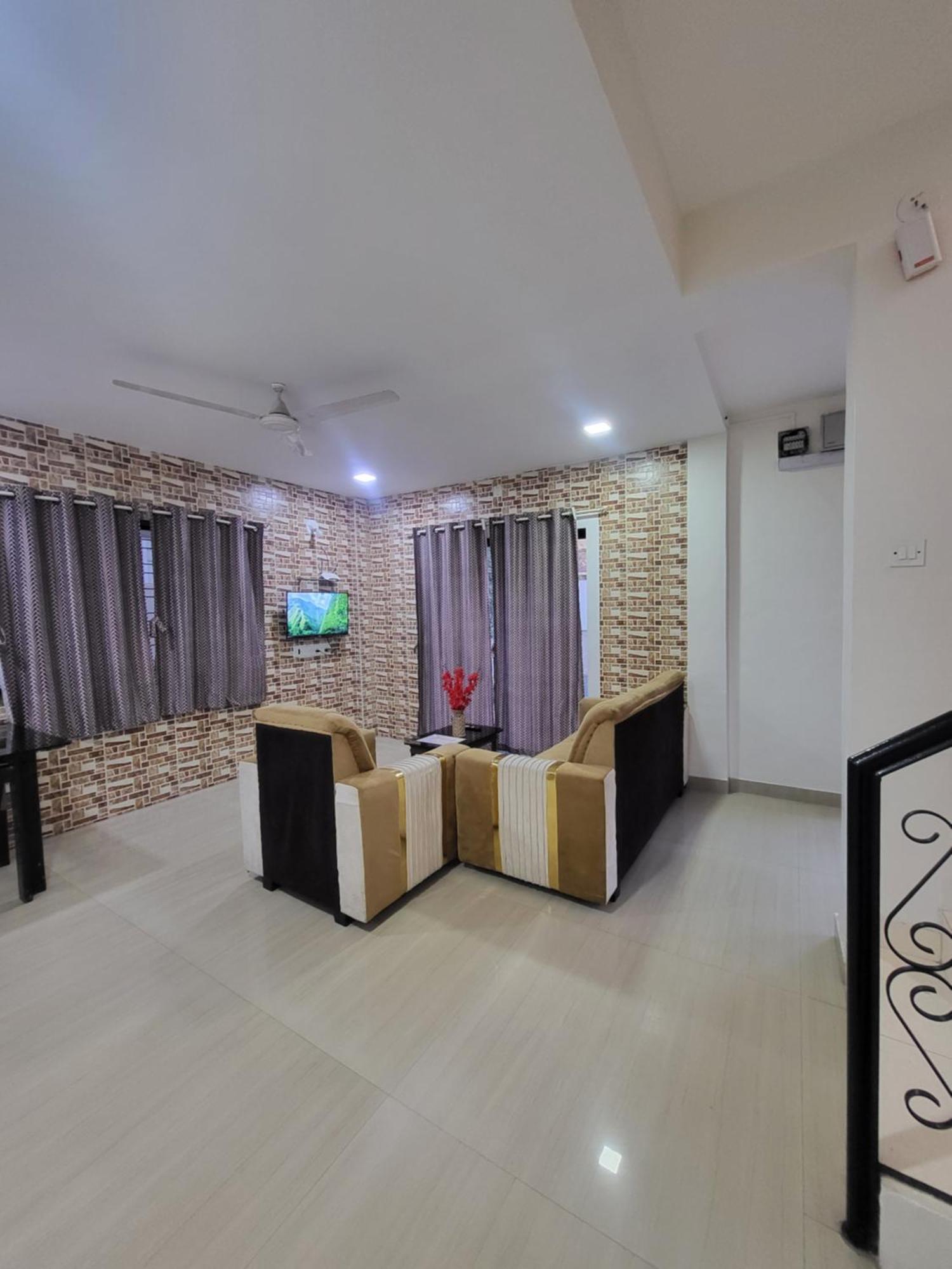 The Perfect Stays Para Disco Big Pool Cricket Turf Villa โลนาวาลา ภายนอก รูปภาพ