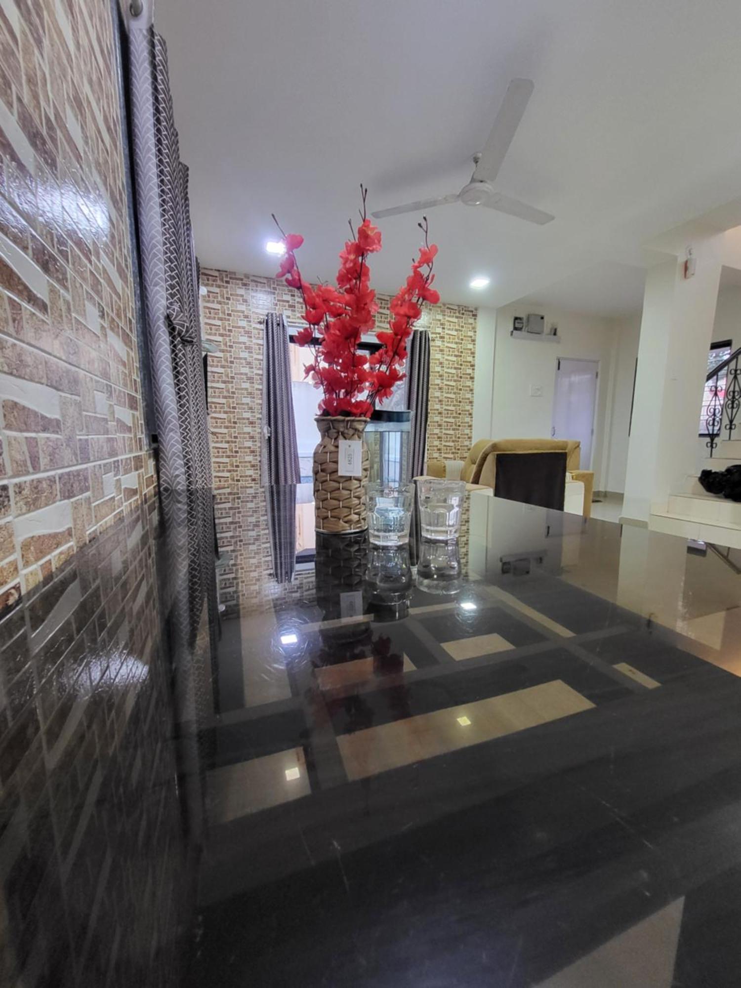 The Perfect Stays Para Disco Big Pool Cricket Turf Villa โลนาวาลา ภายนอก รูปภาพ